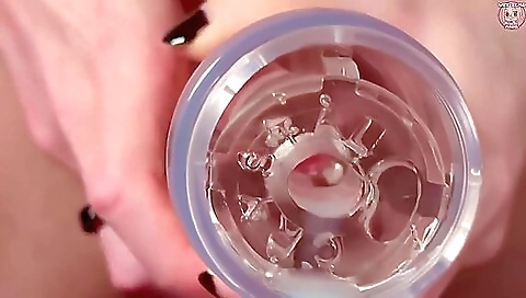 amateur solo masturbation porn movie with cum shot