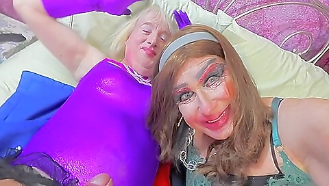 Horny amateur milf is getting her pussy licked and fucked