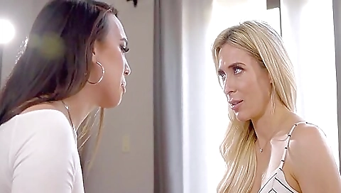 Asian trans girl fucks with her friend and gets cumshot